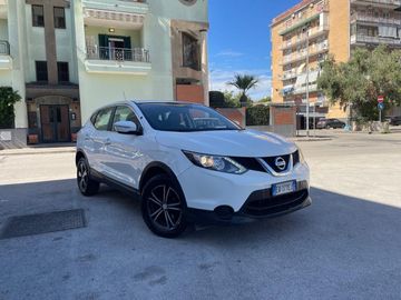 Nissan Qashqai - 2