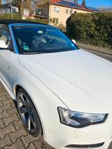 Audi Wunderschöner AUDI A5 Cabrio - Audi A5: Weiß, Cabrio