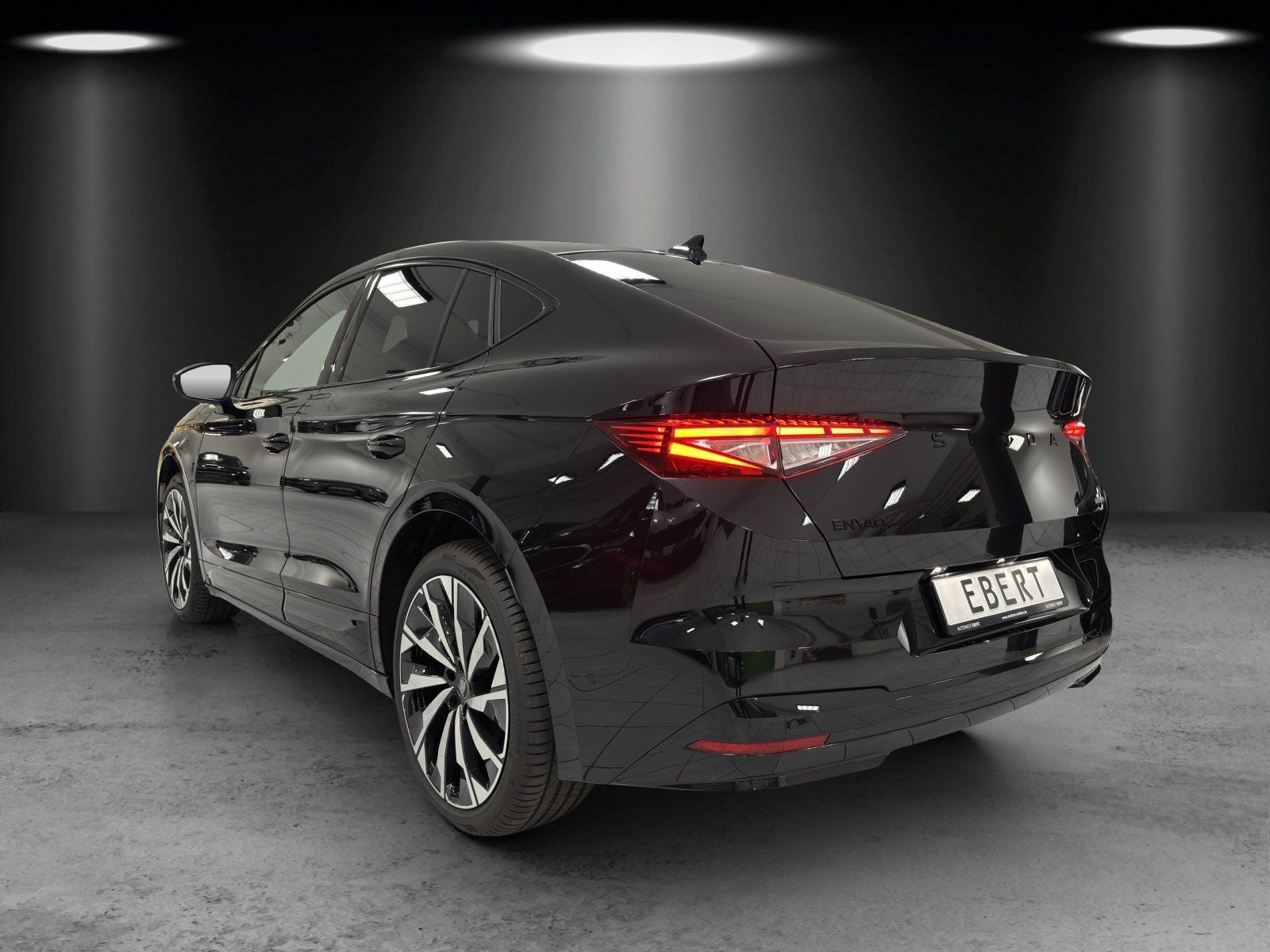 Fahrzeugabbildung SKODA Enyaq Coupe 85 Sportline