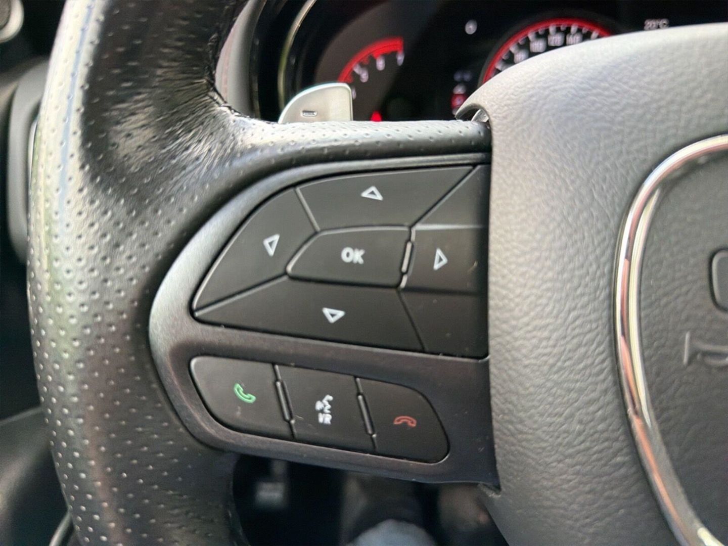 Fahrzeugabbildung Dodge Durango Dodge R/T 5.7 HEMI PLUS AWD mit LPG-Anla