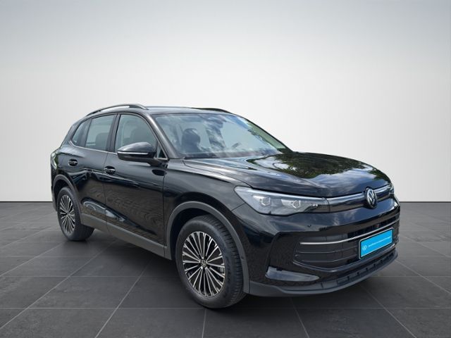 Volkswagen Tiguan 1.5eTSI Life LED AHK Navi ACC 360° foto 9
