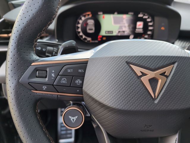 Terramar 2.0 TSI 195 kW 4Drive VZ Akebono Pano