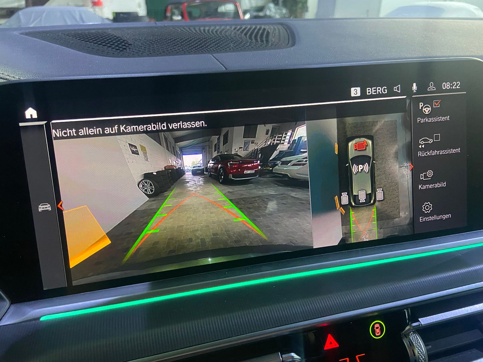 Fahrzeugabbildung BMW X6 M50 d, Pano, Laser, ACC, HUD, Navi