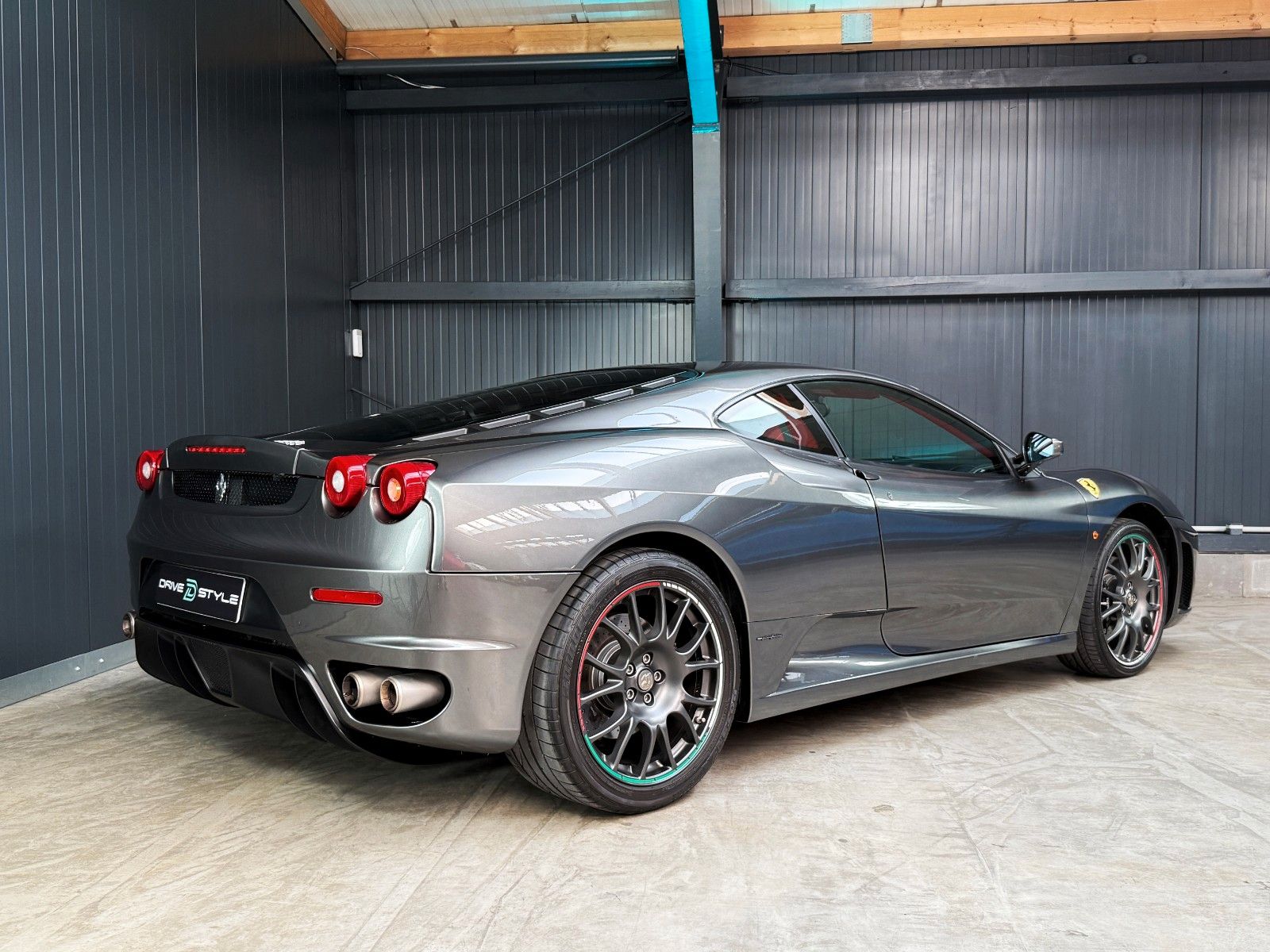 Fahrzeugabbildung Ferrari F430 F1 + Grigio Silverst. + 2.Hand + Scheckheft