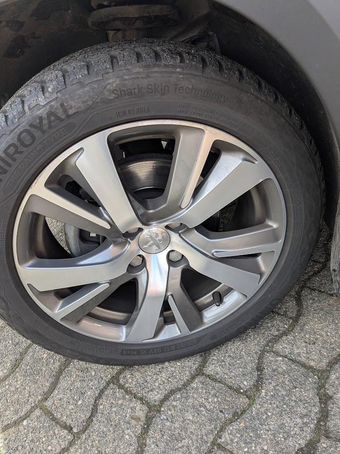 Peugeot 2008 Crossway Pure Tech, TÜV neu, Inspektion neu