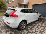 Volvo V40 D2 Summum Navi Leder PDC - Volvo V40: Summum