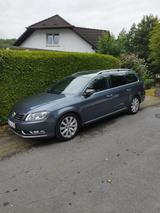 Volkswagen VW Passat 140 PS DPF DSG highline - Volkswagen Passat: Ps 140