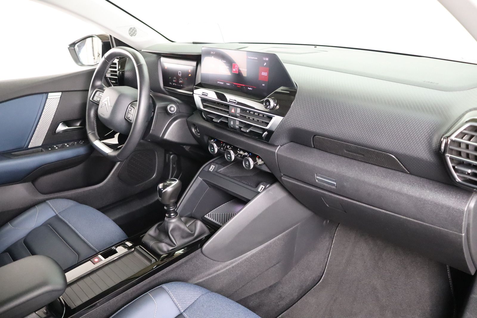 Fahrzeugabbildung Citroën C4 1.2i Feel Pack * LED * Navi * LRHZ *