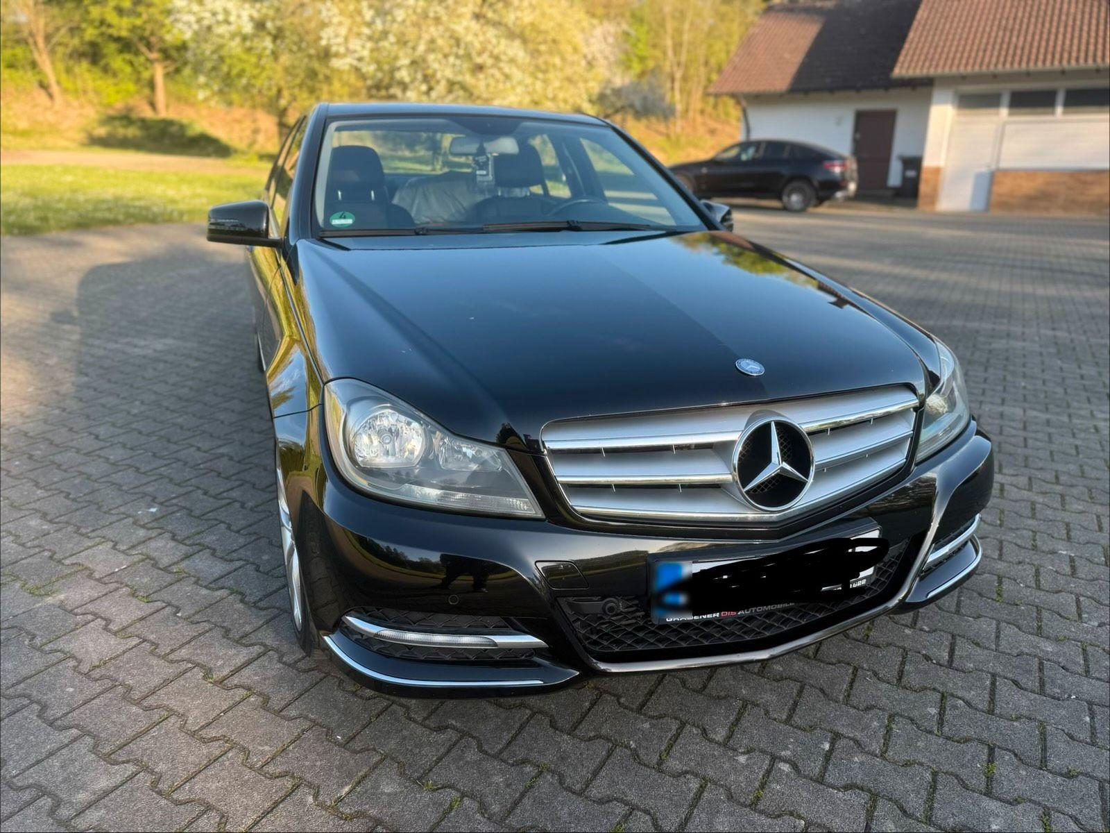 Mercedes-Benz C 200