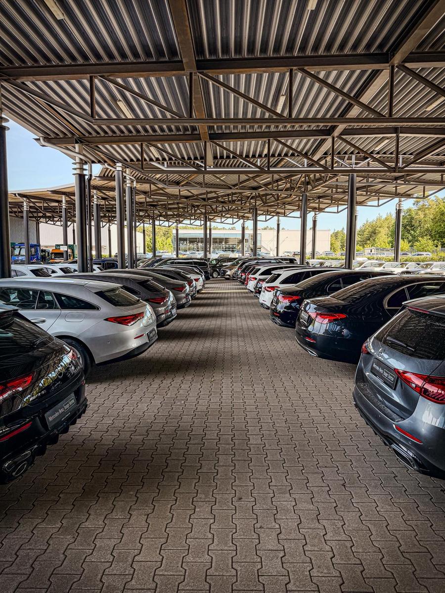 showroom-image-bottom