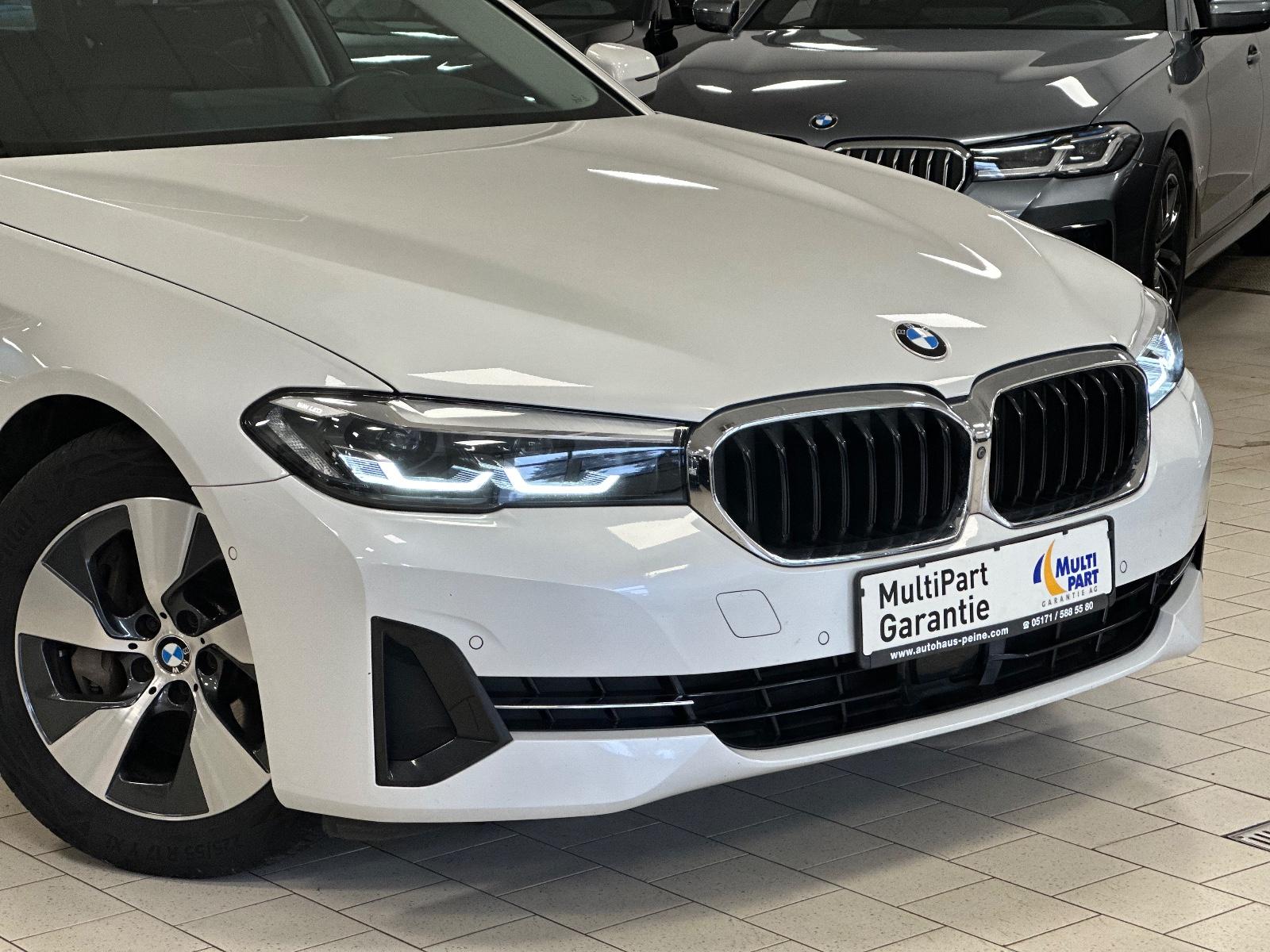 BMW 530d xDr. HUD/Park&DriveAss/SportLederSitz/KeyLe