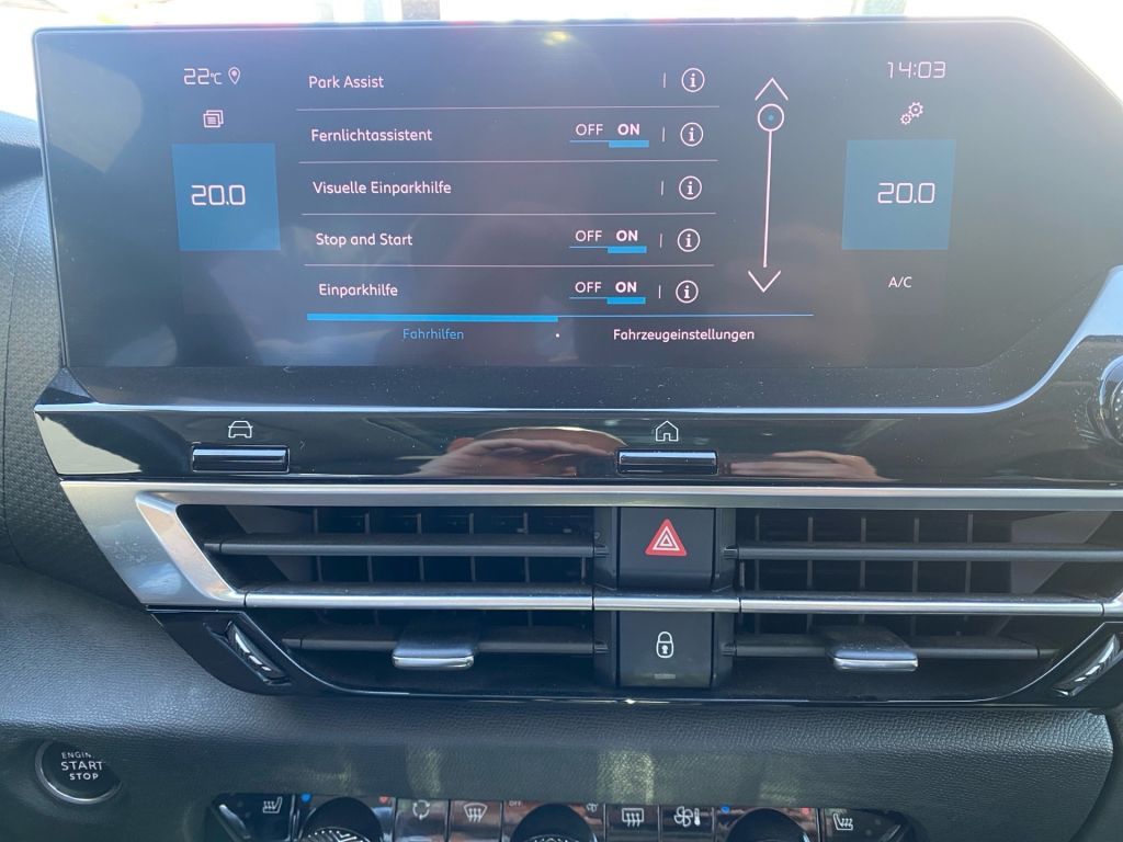 Fahrzeugabbildung Citroën C4 BlueHDi 130 Stop&Start EAT8 SHINE