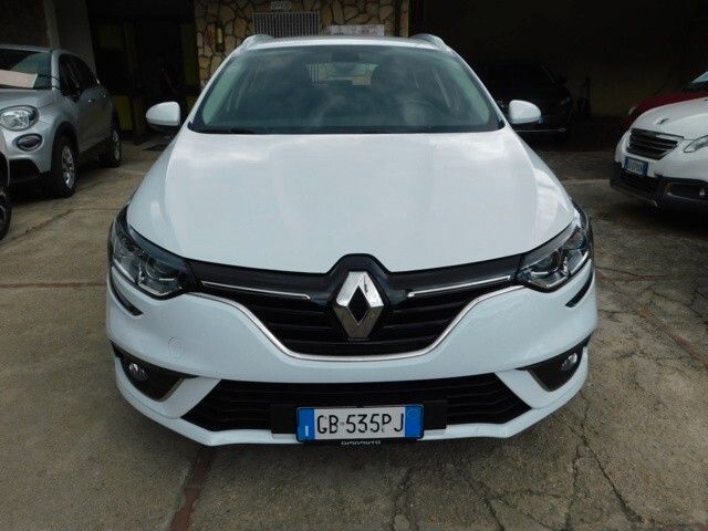 RENAULT ANDERE