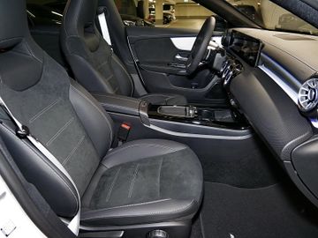 Mercedes CLA 180 - 6