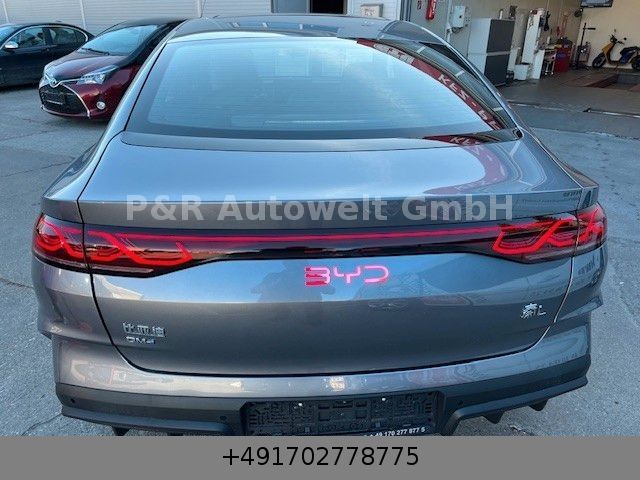 BYD SEAL