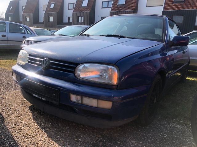 Volkswagen Golf 1.6 L Euro 3  elkticheverdeke  Tüv 03/2026