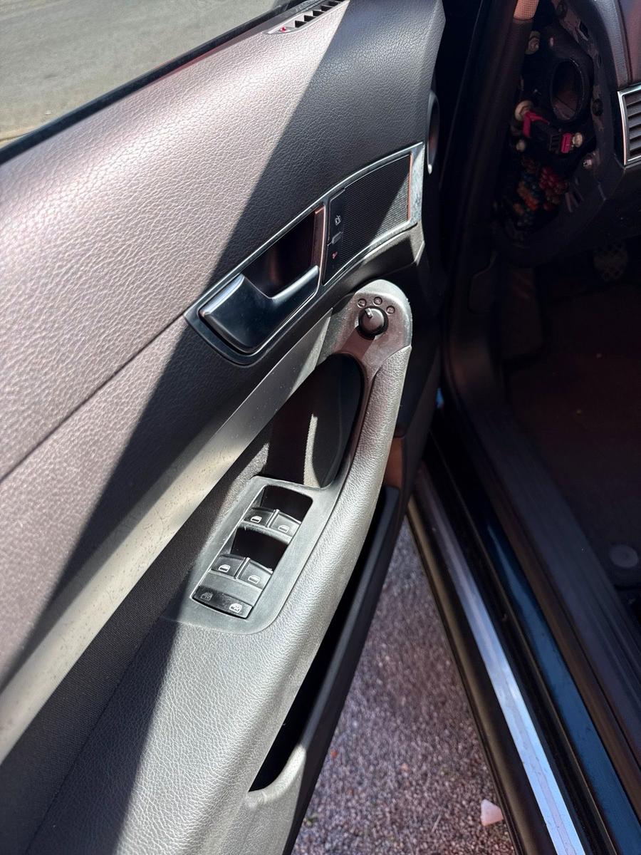 Audi A6 2005 — photo 12