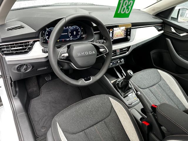 Kamiq Selection 1.0TSI 116 PS 5J GAR,CARPLAY;LED