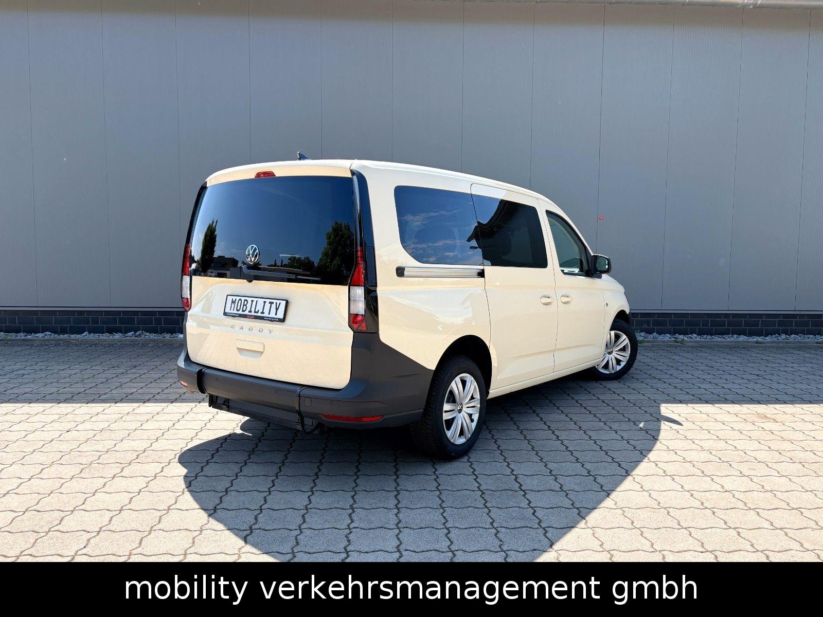 Volkswagen Maxi DSG LED TAXI Rollstuhl ACC Garantie 7-Sitze