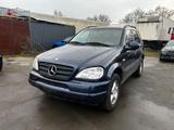 Mercedes-Benz ML 320  - gebrauchte Mercedes-Benz ML 320 aus dem Jahr 1999