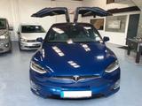 Tesla Model X 75D 4WD|Navi|LEDER|AUTOPILOT |AHK - blaue Tesla Model X