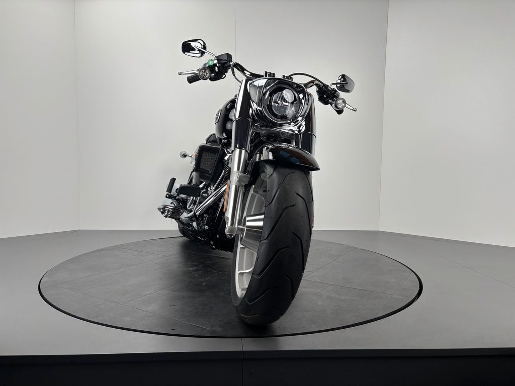 Fahrzeugabbildung Harley-Davidson SOFTAIL FAT BOY 117 *NEUWERTIGER ZUSTAND