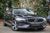 Volvo V60 B3 Momentum/Leder/Kamera/ACC/14277netto