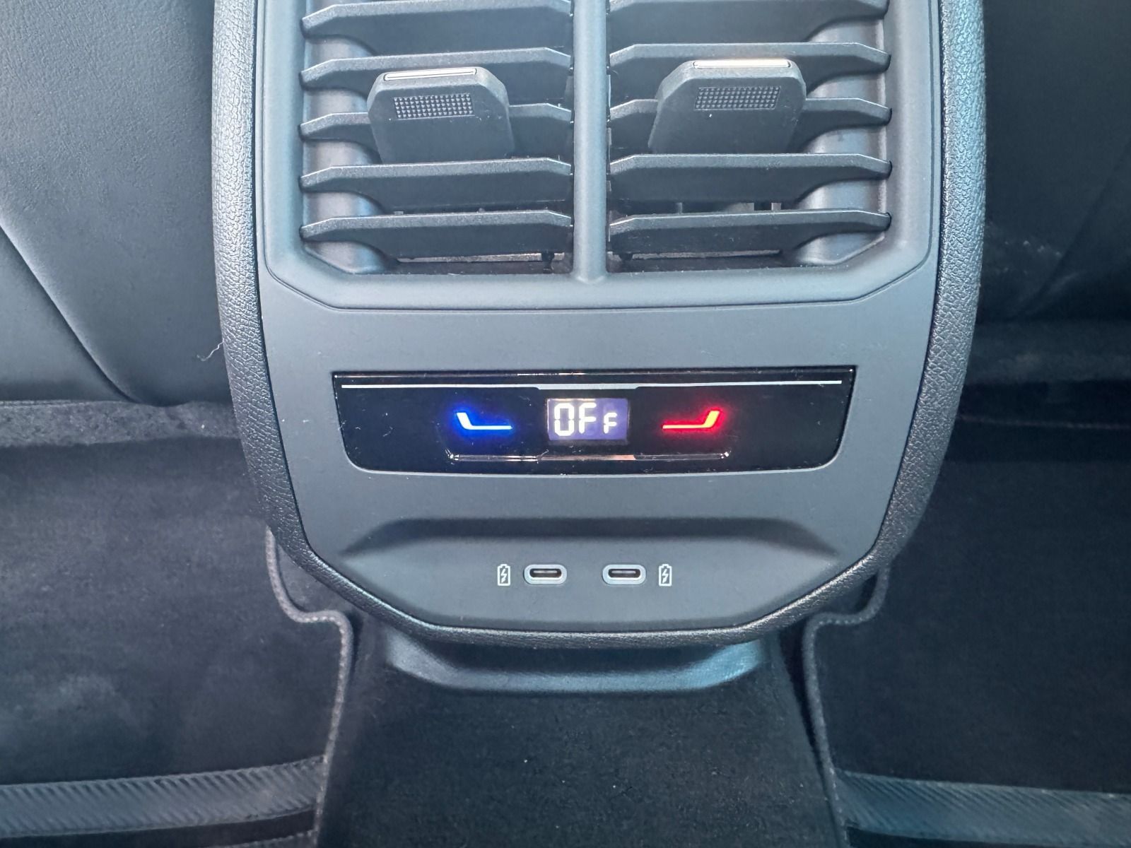 Fahrzeugabbildung CUPRA Formentor VZ 2.0 TSI 4Drive*RFK*19Zoll*eHeck*All