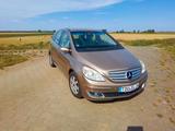 Mercedes-Benz B 170 - Aut. SHZ, 2005, 90000 km, HU neu - gebrauchte Mercedes-Benz B 170 aus dem Jahr 2005