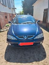 Renault Megane Cabriolet Privilege 1.6 16V Expression - Renault Megane aus 2002: Cabrio