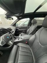 BMW X7 xDrive 40 d M Sport Pano*7 Sitzer*Voll* - graue BMW X7