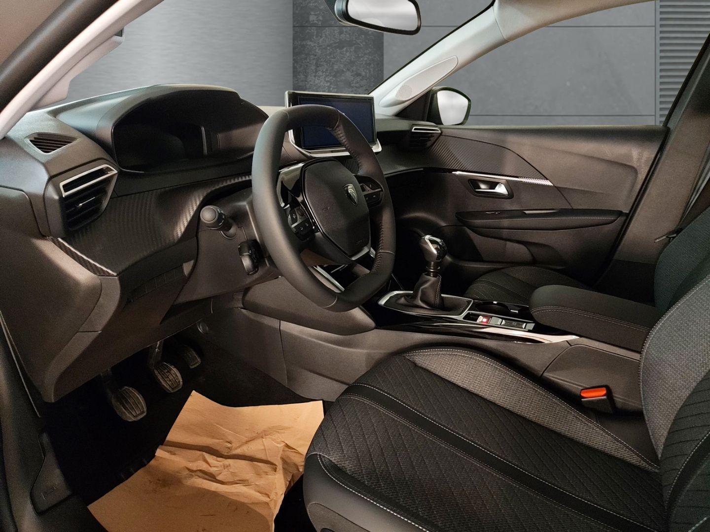 Peugeot 208 - Bild 7