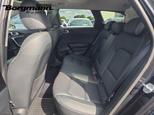 Kia Ceed Sportswagon Platinum Edition 1.4 Apple CarP