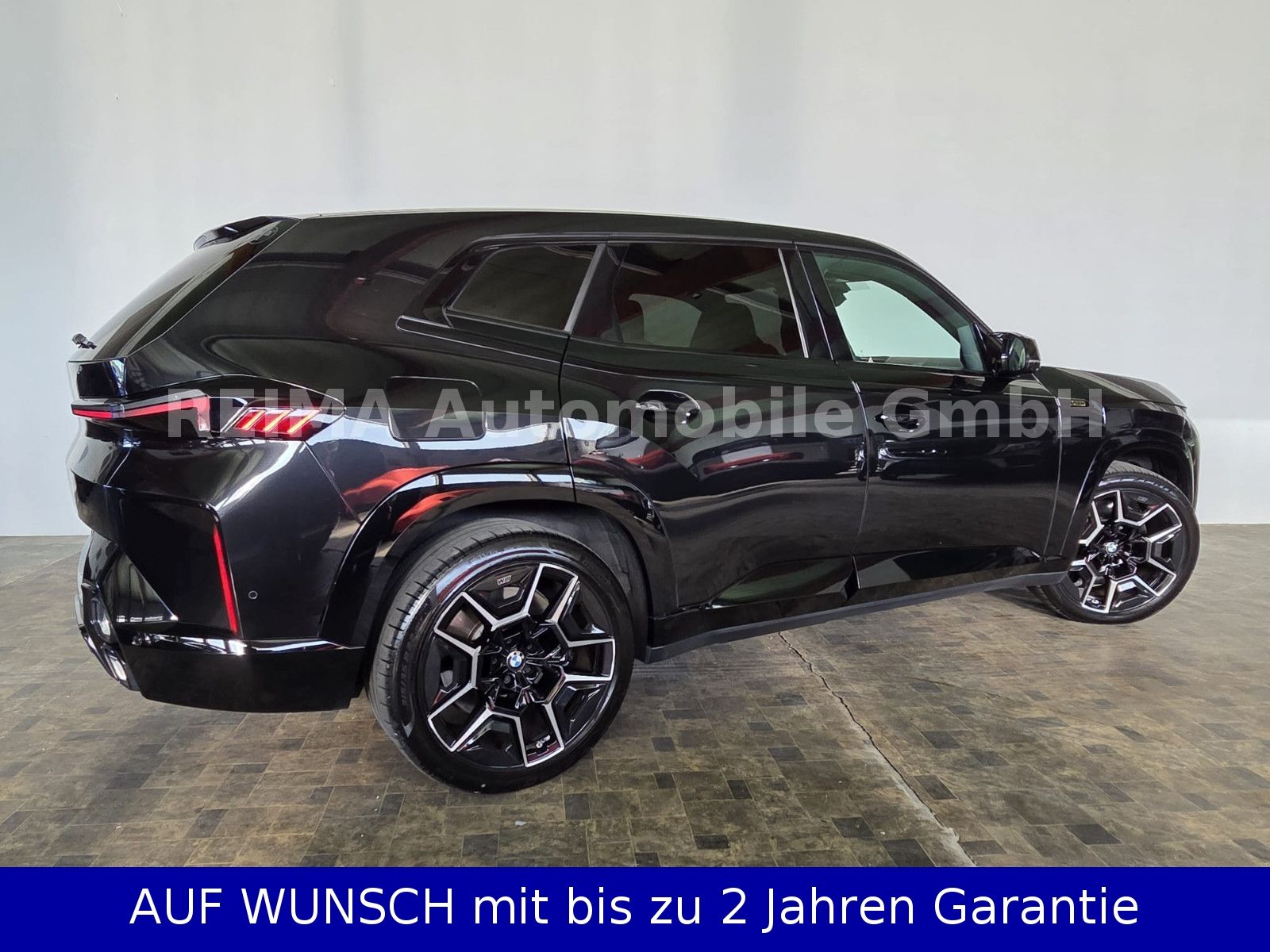 Fahrzeugabbildung BMW XM M, 480 KW, B&W, HUD, AHK, Laser, SOH 94,2%