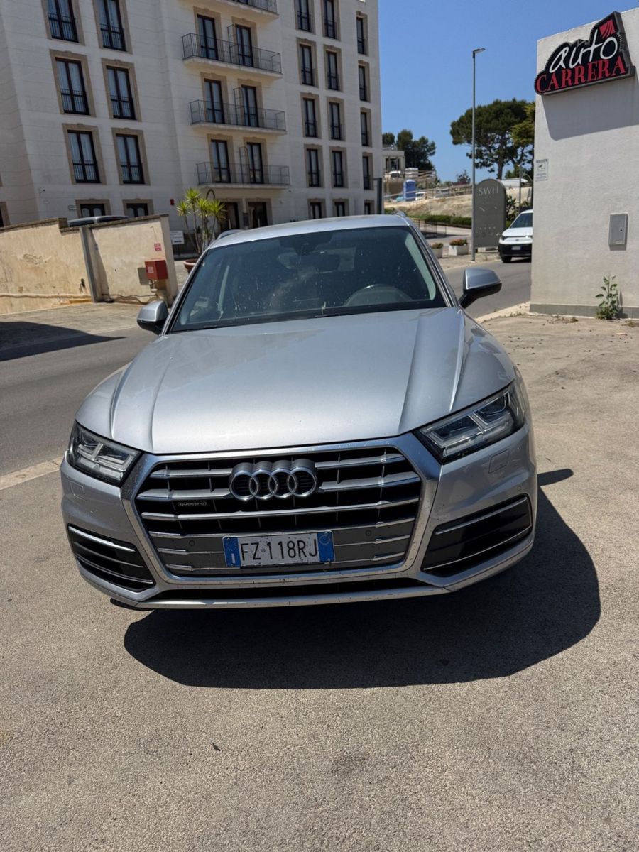 AUDI Audi Q5 40 TDI quattro S tronic Design