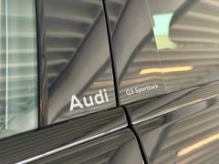 AUDI Q3 Sportback TDI S-Line/Pano/20 Zoll AUDI Q3 Sportback TDI S-Line/Pano/20 Zoll