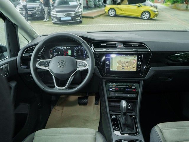 Touran Highline TSI DSG 7-Sitzer Top-Paket AHK I