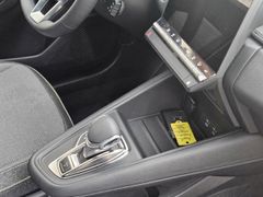 Fahrzeugabbildung Symbioz 145 E-Tech Full Hybrid Techno