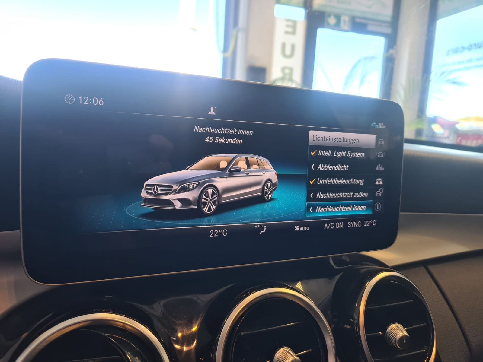 Fahrzeugabbildung Mercedes-Benz C 220 T-Modell d 4Matic / MULTIBEAM / KAMERA /