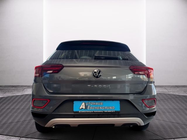 Fahrzeugabbildung Volkswagen T-Roc 1.5 TSI DSG GOAL AHK GJR NAVI KAMERA