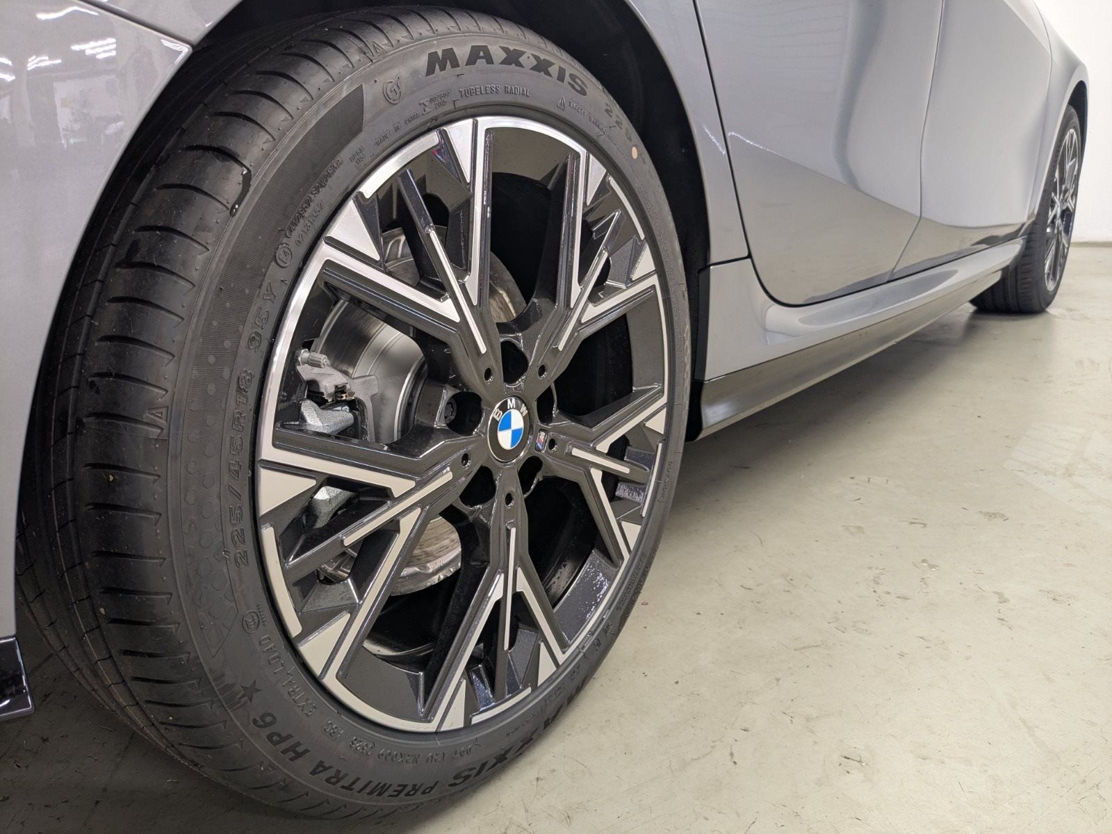 BMW 120 - Bild 8
