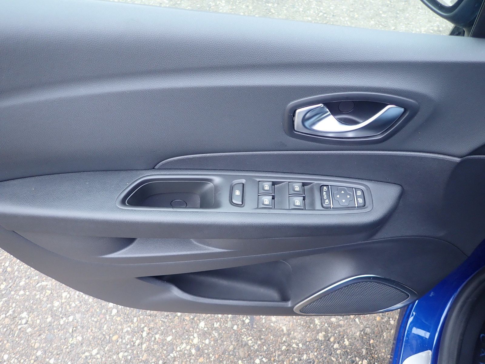 Fahrzeugabbildung Renault Captur VERSION S TCe 150 EDC/AUTOMATIK/