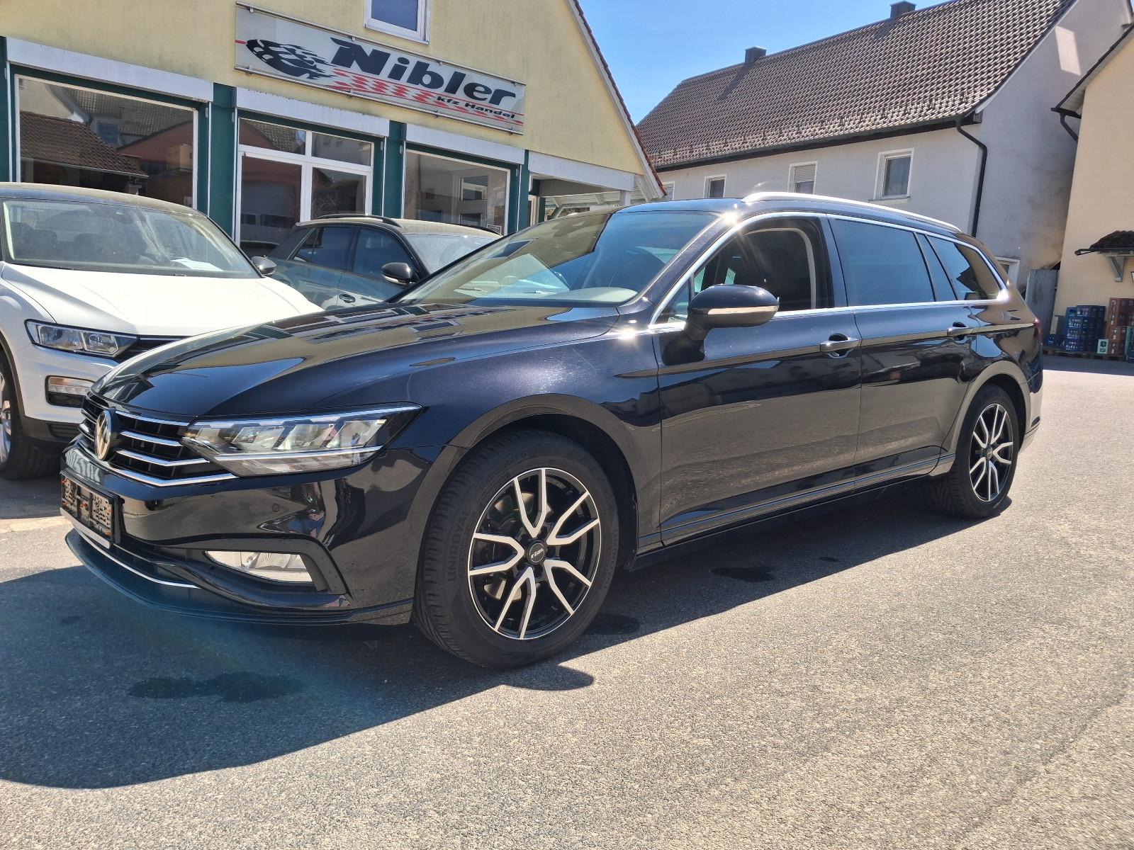 Volkswagen Passat Variant 1.5 TSI DSG AHK+NAVI+KAMERA+LED