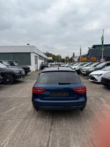 Audi A4 Avant Attraction quattro - Audi A4: Kombi, Attraction