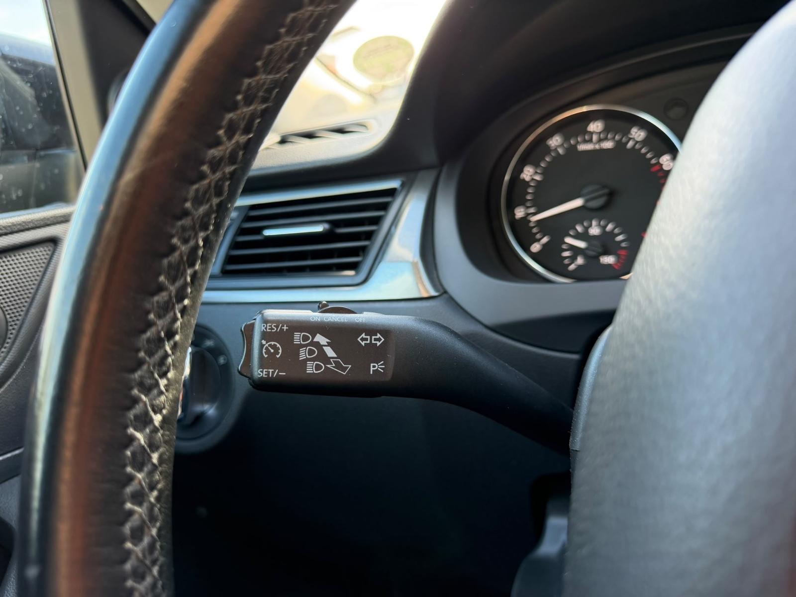 Skoda Rapid 2014 — фото 14