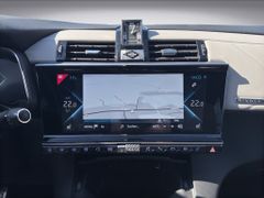Fahrzeugabbildung DS Automobiles DS 7 Crossback 1.6 E-Tense 4x4 Rivoli