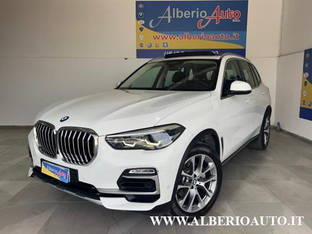 BMW X5 xDrive30d xLine TETTO + PACCHETTO INDIVID