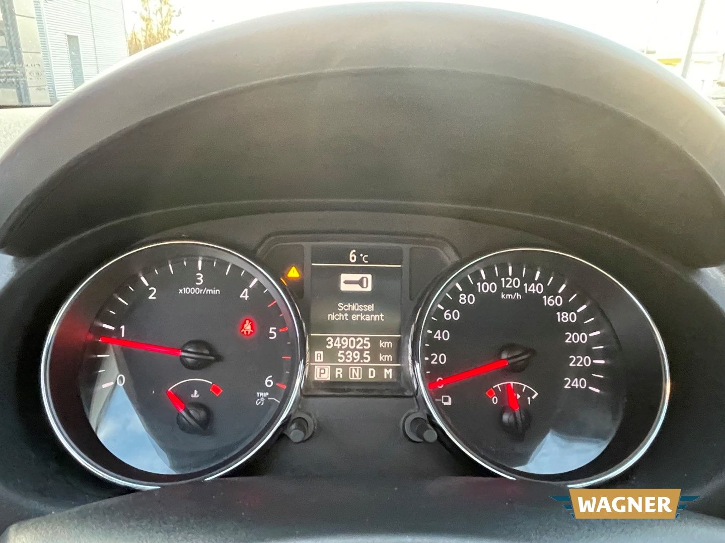 Fahrzeugabbildung Nissan Qashqai+2 Tekna 4X4 Automatik Klimaautomatik 7-S