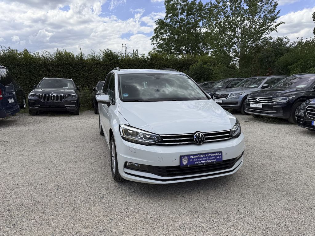Image of Volkswagen Touran