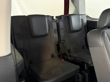 Volkswagen Caddy Maxi eHYBRID DSG LED ACC AHK KAMERA 7SITZ